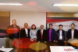 Eurabiz academy members wth a speaker on April 29th - АО ЕвразТех